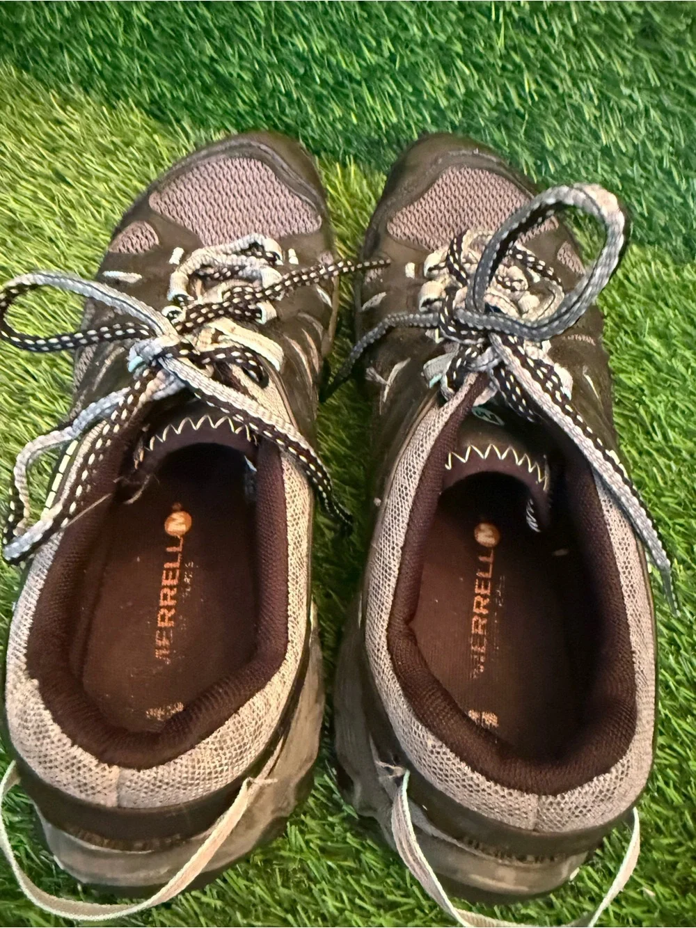 Merrell women’s all out blaze AERO black and gray mesh sport hiking shoe 7.5
